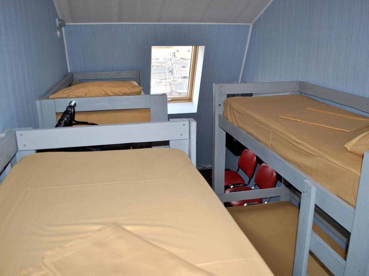 Hostel Darnitsa1 Kiev Dış mekan fotoğraf