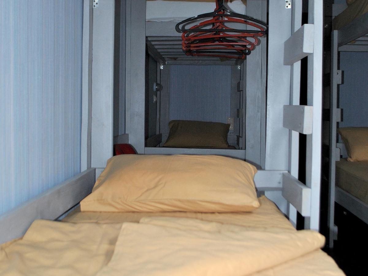 Hostel Darnitsa1 Kiev Dış mekan fotoğraf