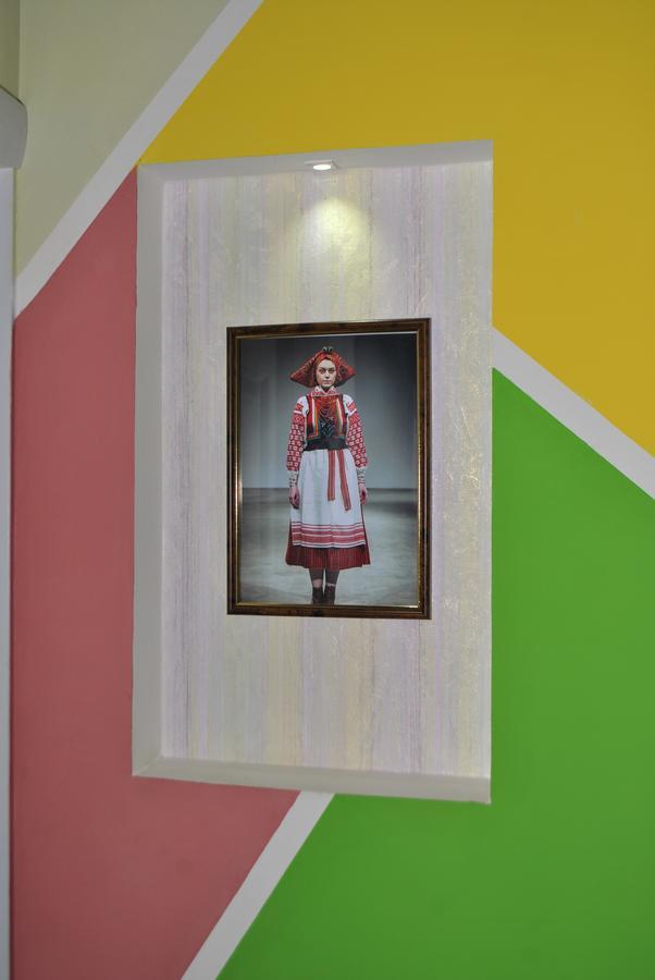 Hostel Darnitsa1 Kiev Dış mekan fotoğraf
