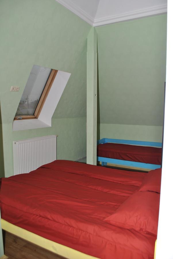 Hostel Darnitsa1 Kiev Dış mekan fotoğraf