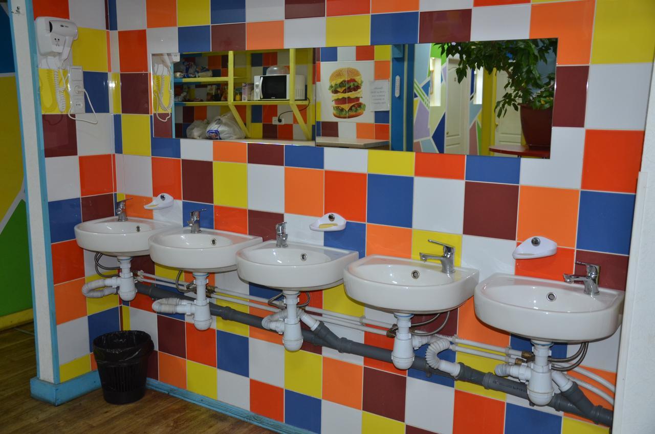 Hostel Darnitsa1 Kiev Dış mekan fotoğraf