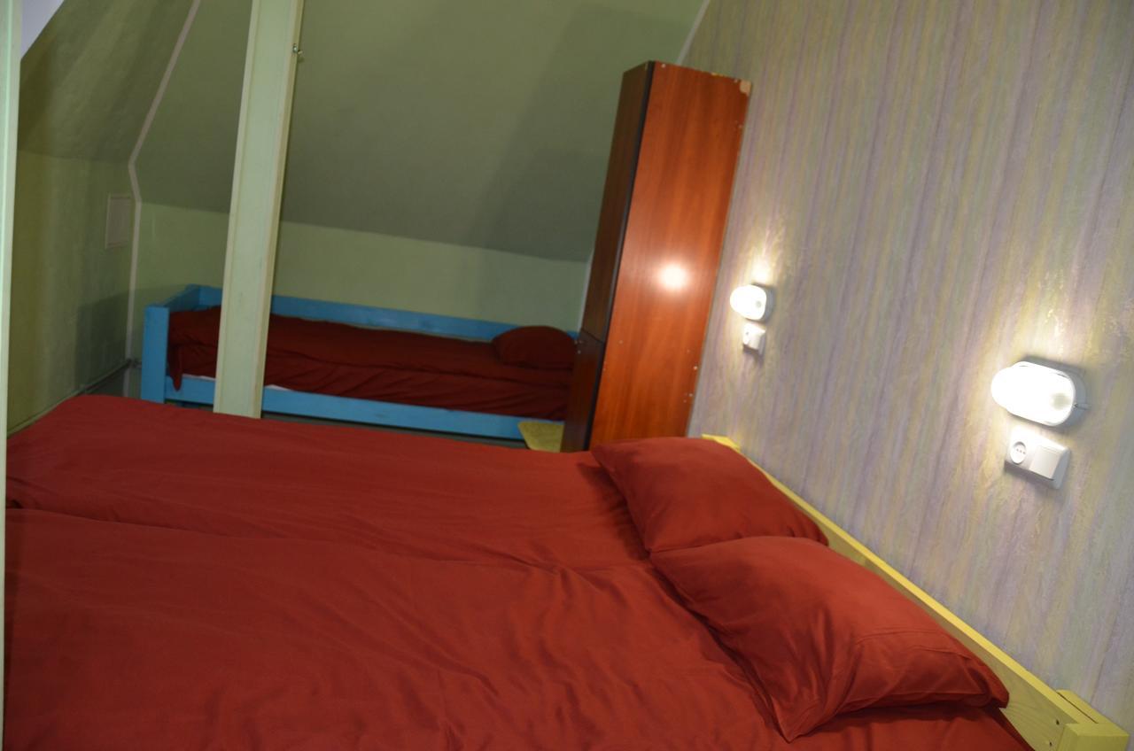 Hostel Darnitsa1 Kiev Dış mekan fotoğraf